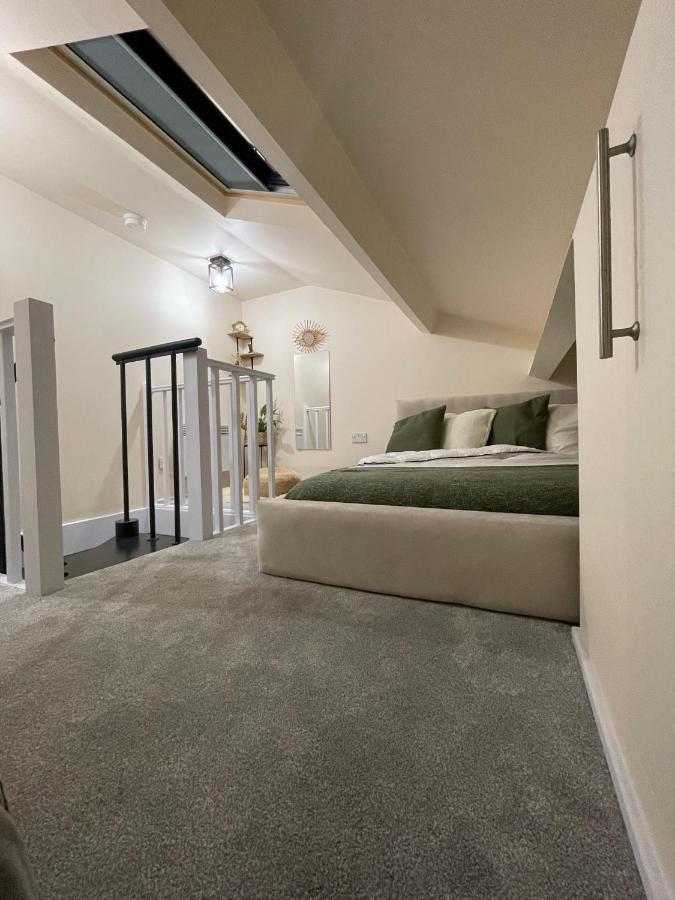 Unique Duplex Apartment Free Parking Free Wi-Fi 6 Minutes From Leeds City Centre エクステリア 写真