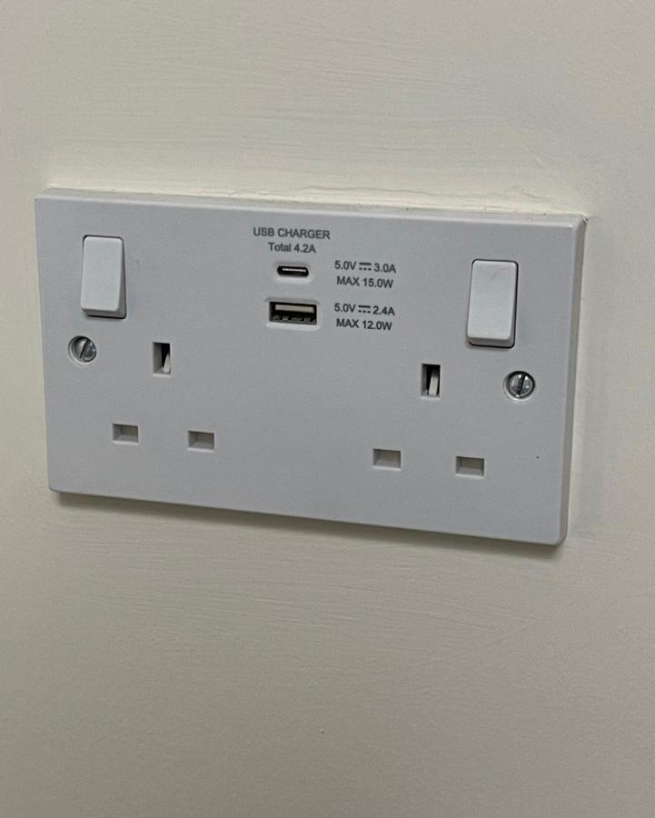 Unique Duplex Apartment Free Parking Free Wi-Fi 6 Minutes From Leeds City Centre エクステリア 写真