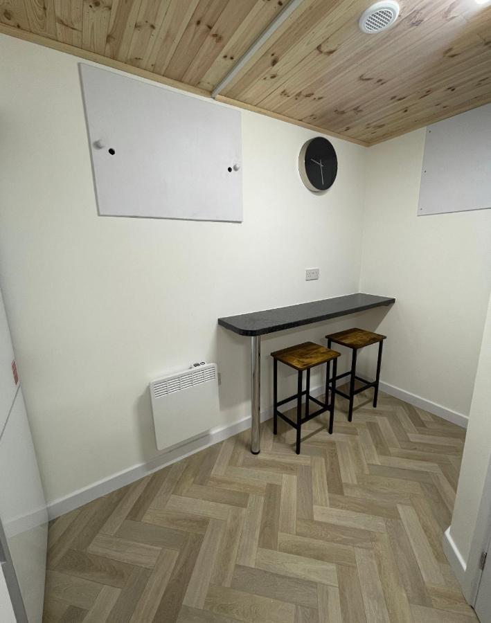 Unique Duplex Apartment Free Parking Free Wi-Fi 6 Minutes From Leeds City Centre エクステリア 写真