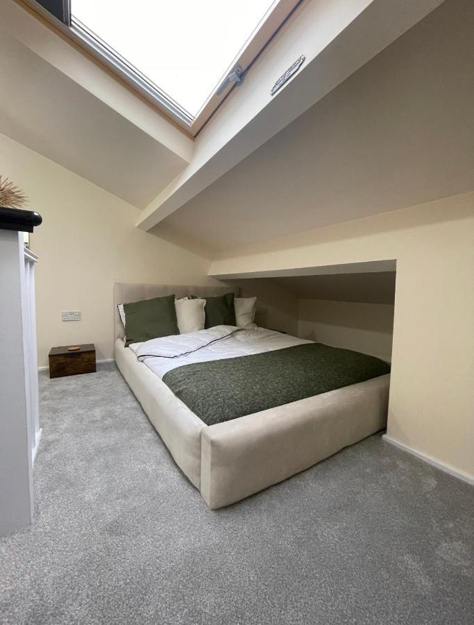 Unique Duplex Apartment Free Parking Free Wi-Fi 6 Minutes From Leeds City Centre エクステリア 写真